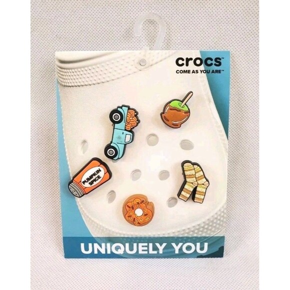 Crocs Shoe Jibbitz Pumpkin Spice 5pk Uniquely You Truck Fall Halloween Harvest - Picture 1 of 5